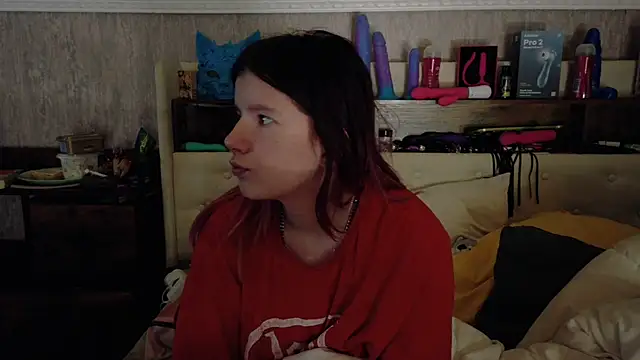 Snapshot of Hot_SkinnyGirl chatting on 04/10/26, 10:14 Hot SkinnyGirl online show from 04/10/26, 10:14