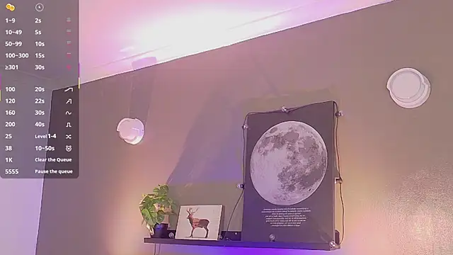 Snapshot of KeendraFox_ chatting on 10/14/25, 10:16 KeendraFox  online show from 10/14/25, 10:16