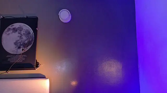 KeendraFox  online show from 11/29/25, 10:18