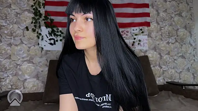 sweeet strawberies online show from 10/19/25, 07:14