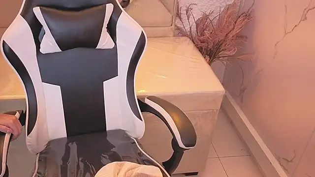 tamara tp online show from 02/14/26, 12:35