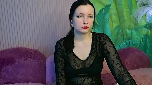 Snapshot of Leonora_Lix chatting on 09/29/25, 08:35 Leonora Lix online show from 09/29/25, 08:35