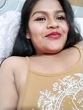 Snapshot of Karin_39 chatting on 04/11/26, 07:29 Karin 39 online show from 04/11/26, 07:29