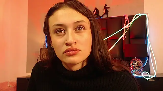 Emily Swiftt online show from 10/16/25, 07:31