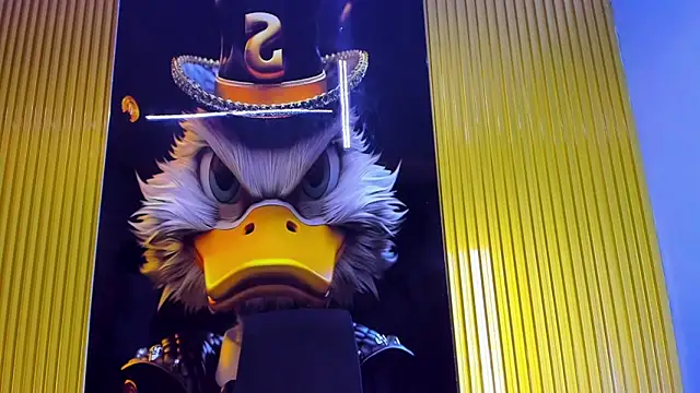 Noha Deluxe online show from 09/25/25, 09:18