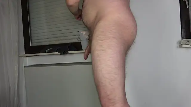 hiddenman87 online show from 10/01/25, 07:53