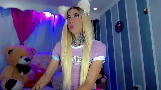 Julia Bulette1 online show from 03/18/26, 01:36