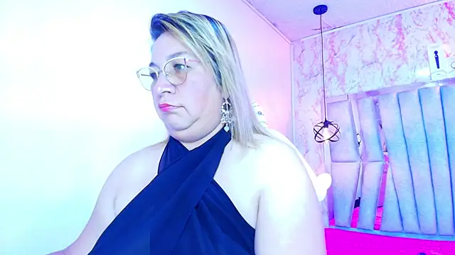 MaylinRosse  online show from 10/21/25, 07:47