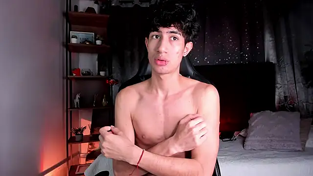 Lenapaul  online show from 11/30/25, 04:44