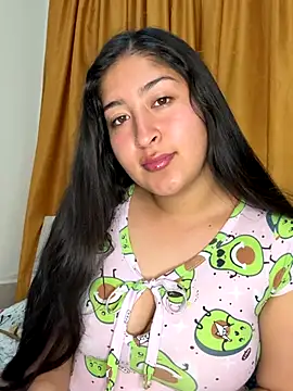 AndreaDoll   online show from 10/27/25, 10:47