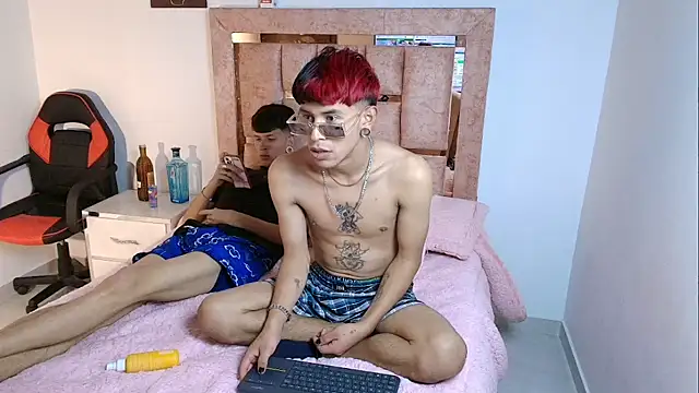 DemianSalvatore online show from 11/19/25, 10:32