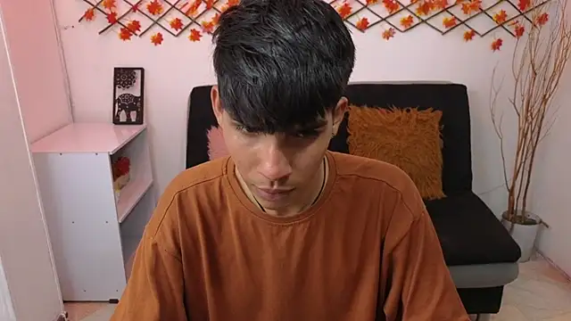 David 925  online show from 10/15/25, 07:58