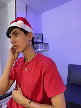 David 925  online show from 12/04/25, 05:39