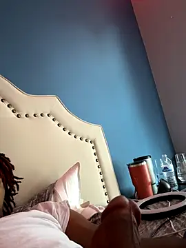 Snapshot of Zayinc chatting on 09/21/25, 02:51 Zayinc online show from 09/21/25, 02:51