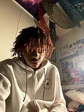 Snapshot of Zayinc chatting on 10/25/25, 08:00 Zayinc online show from 10/25/25, 08:00