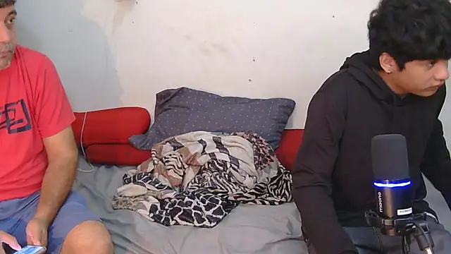 P4NT0J4 online show from 04/04/26, 06:44