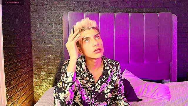 Erick Velveth online show from 11/07/25, 09:15