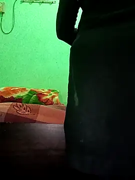 Snapshot of sanaya_3 chatting on 02/26/26, 06:01 sanaya 3 online show from 02/26/26, 06:01