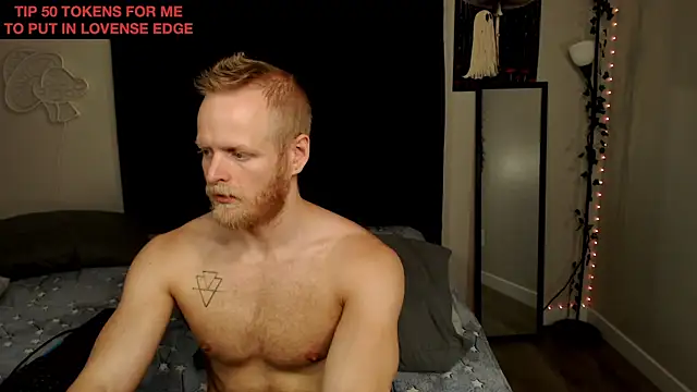 Snapshot of randyroderick chatting on 10/27/25, 11:31 randyroderick online show from 10/27/25, 11:31