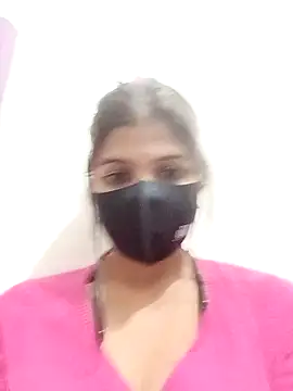 HOT-MAHI1143 online show from 01/18/26, 02:10