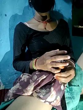 Snapshot of Hot_reshmaji chatting on 10/07/25, 10:07 Hot reshmaji online show from 10/07/25, 10:07