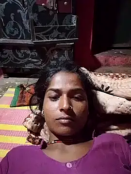 Snapshot of Hot_reshmaji chatting on 10/17/25, 05:48 Hot reshmaji online show from 10/17/25, 05:48