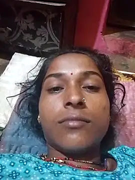 Snapshot of Hot_reshmaji chatting on 10/18/25, 08:42 Hot reshmaji online show from 10/18/25, 08:42