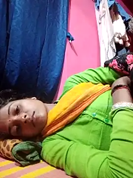 Snapshot of Hot_reshmaji chatting on 11/05/25, 09:26 Hot reshmaji online show from 11/05/25, 09:26