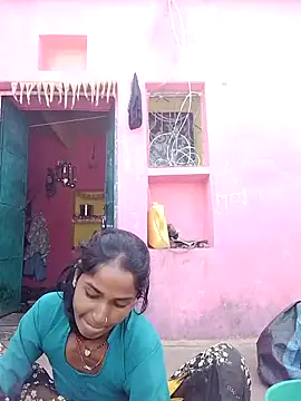 Snapshot of Hot_reshmaji chatting on 11/07/25, 04:23 Hot reshmaji online show from 11/07/25, 04:23