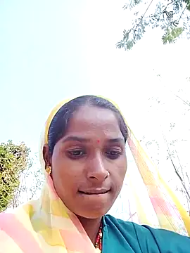 Snapshot of Hot_reshmaji chatting on 11/10/25, 08:02 Hot reshmaji online show from 11/10/25, 08:02