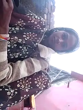 Snapshot of Hot_reshmaji chatting on 11/30/25, 01:31 Hot reshmaji online show from 11/30/25, 01:31