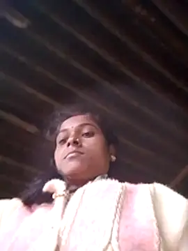 Snapshot of Hot_reshmaji chatting on 12/03/25, 01:35 Hot reshmaji online show from 12/03/25, 01:35