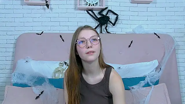 EllenBush online show from 10/26/25, 06:30