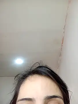 Snapshot of nenalinda69 chatting on 11/08/25, 11:14 nenalinda69 online show from 11/08/25, 11:14