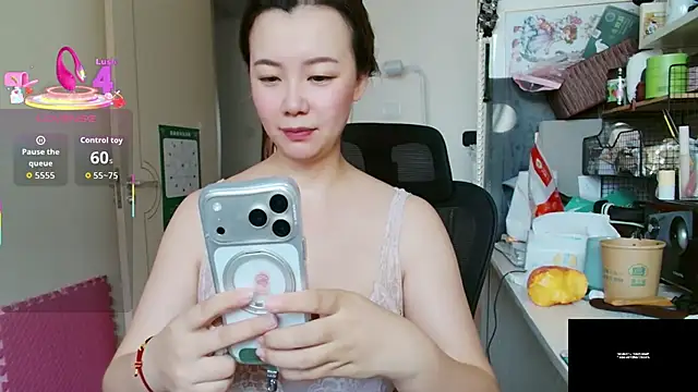 Snapshot of sallycui chatting on 07/30/26, 11:04 sallycui online show from 07/30/26, 11:04