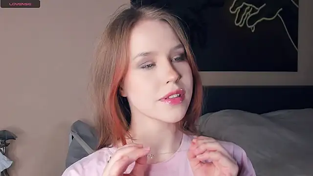 MaliaBourraine online show from 02/28/26, 07:20