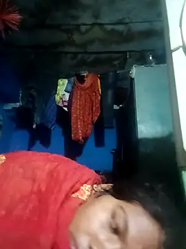 Soya8080 online show from 10/10/25, 11:59