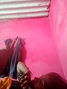 Soya8080 online show from 10/21/25, 05:08