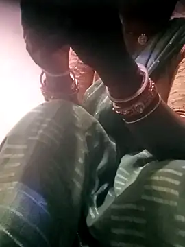 Soya8080 online show from 11/01/25, 09:17