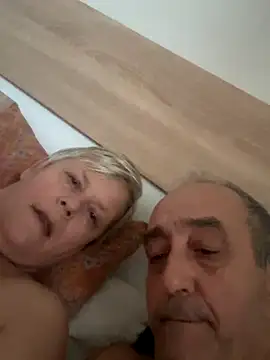 VyC7564 online show from 10/25/25, 08:33