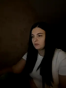 Snapshot of SweetBerryX chatting on 10/04/25, 11:52 SweetBerryX online show from 10/04/25, 11:52