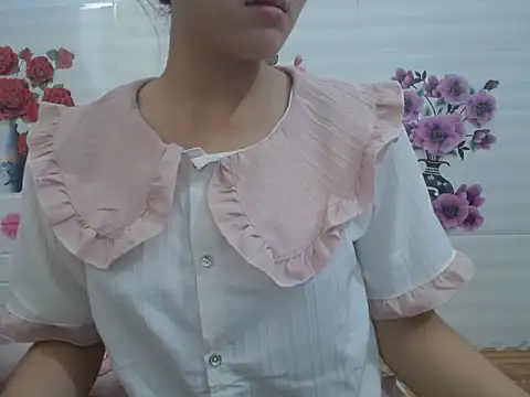 Hannie 26 online show from 10/18/25, 04:15