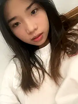 Snapshot of -Tania- chatting on 09/20/25, 08:15 -Tania- online show from 09/20/25, 08:15