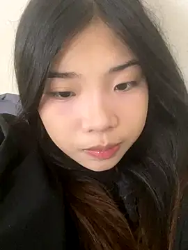 Snapshot of -Tania- chatting on 10/15/25, 07:30 -Tania- online show from 10/15/25, 07:30