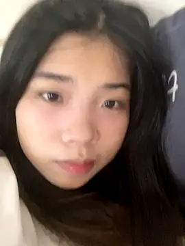 Snapshot of -Tania- chatting on 10/31/25, 09:10 -Tania- online show from 10/31/25, 09:10