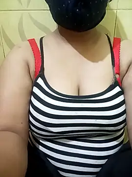 Rupsha707 online show from 10/25/25, 08:25