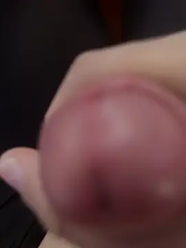 Snapshot of TSkgfs chatting on 10/16/25, 04:08 TSkgfs online show from 10/16/25, 04:08