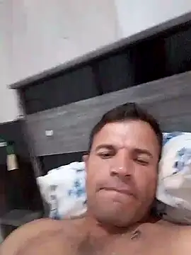 Snapshot of Claudiokkkkk chatting on 04/15/26, 10:54 Claudiokkkkk online show from 04/15/26, 10:54