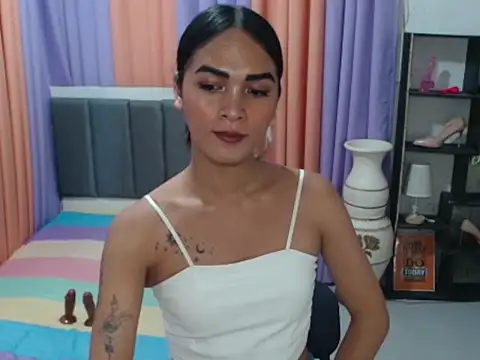 Sedictive Samantha online show from 09/18/25, 07:49