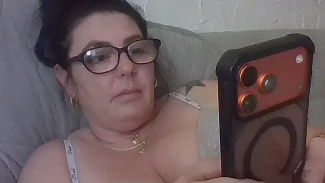 Rileyxxx69 online show from 05/27/26, 05:32